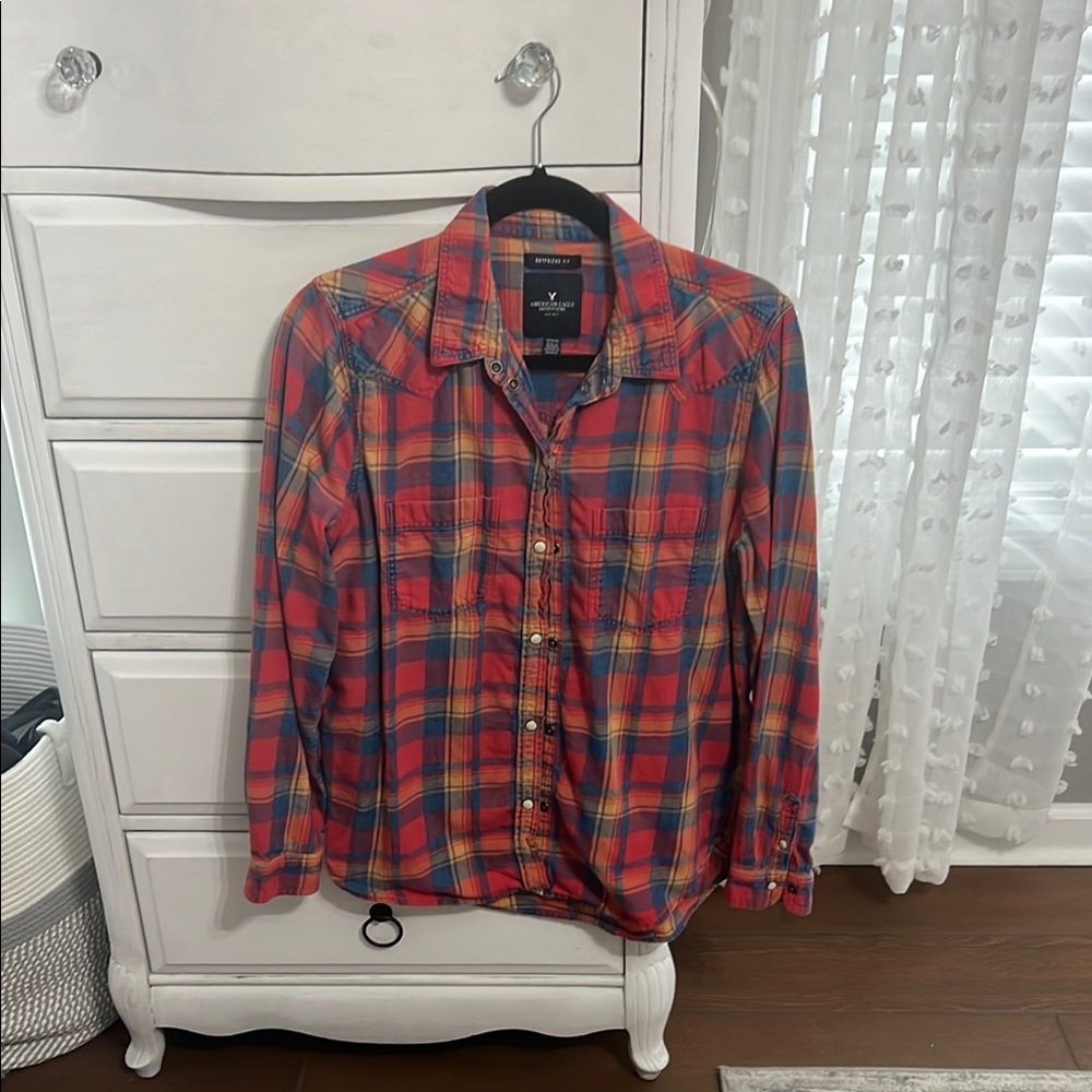 American Eagle Outfitters Red and Blue Button Down Shirt